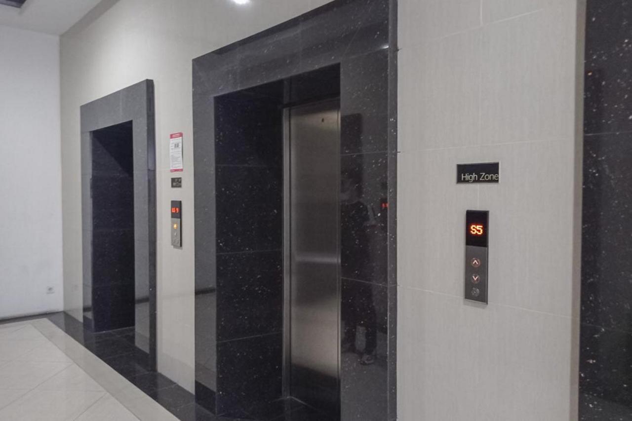 בקאסי Redliving Apartemen Grand Kamala Lagoon - Pekayon Tower Barclay North מראה חיצוני תמונה